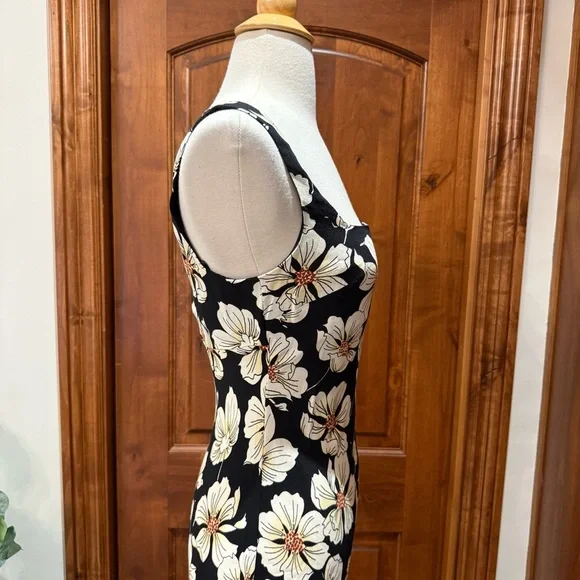💋Reformation Black and Cream Floral Midi Dress. Size M - Picture 8 of 12